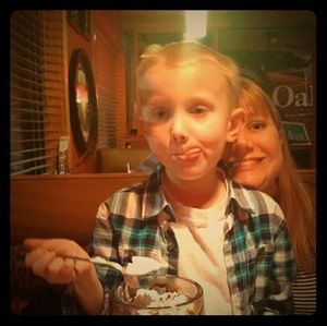 Meet your Posher, Stase